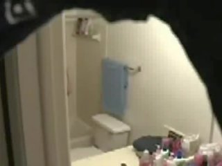 Tremendous adolescente voyeur cámara bañera