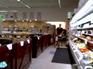 Rumaja tit flash and lesbian bayan in supermarket