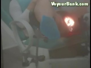 Kaamera juures a gynecologist 30