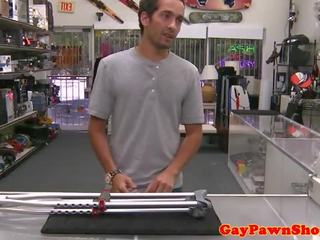 Tikras straighty assfucked iki pawnbroker