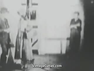 Painter forfører og fucks en enslig mademoiselle (1920s årgang)