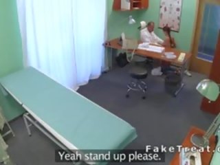 Professore scopa russo paziente
