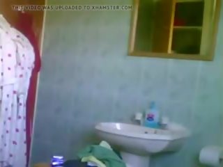 Genit si rambut perang dalam bilik mandi, percuma pengintip/voyeur xxx video 36